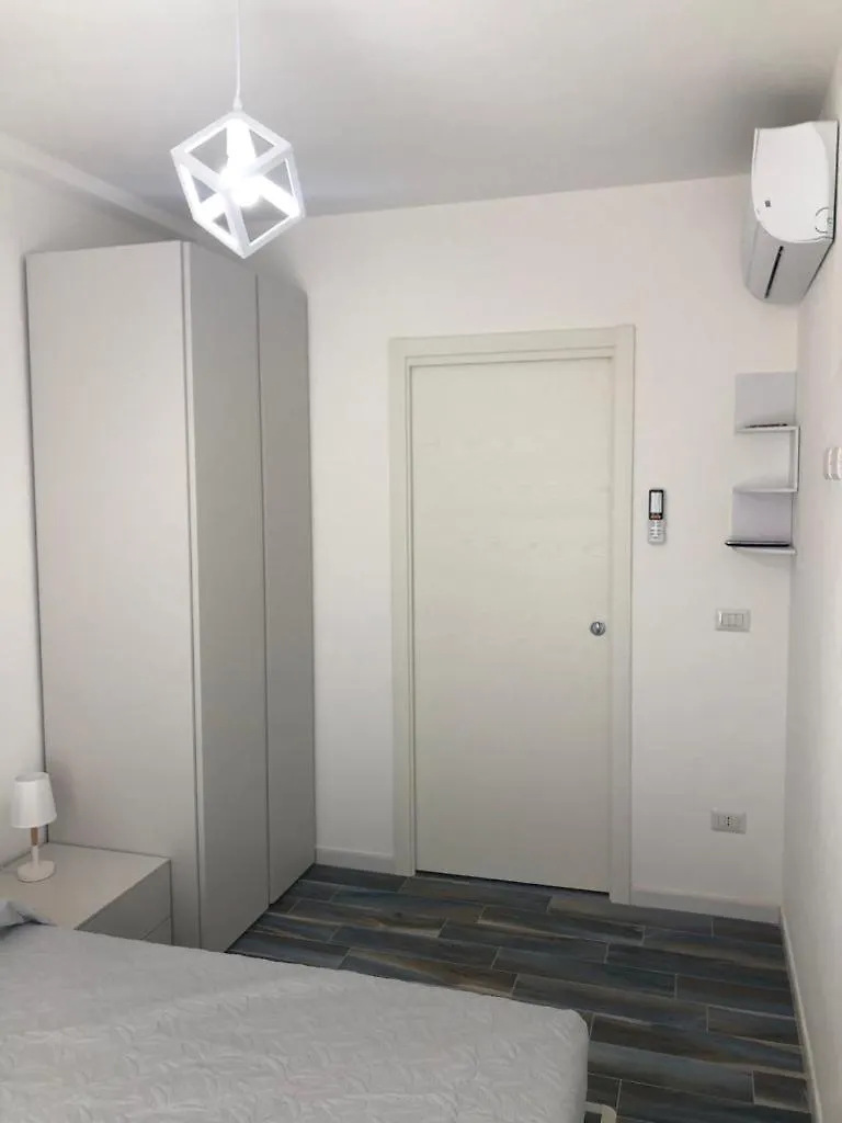 Blu House Of Emi Daire Alghero İtalya